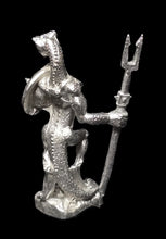 Load image into Gallery viewer, 50-6539:  Reptiliad Heavy Infantry, In Reserve, Round Shield
