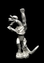 Load image into Gallery viewer, 50-6588:  Reptiliad Engineer with Tome
