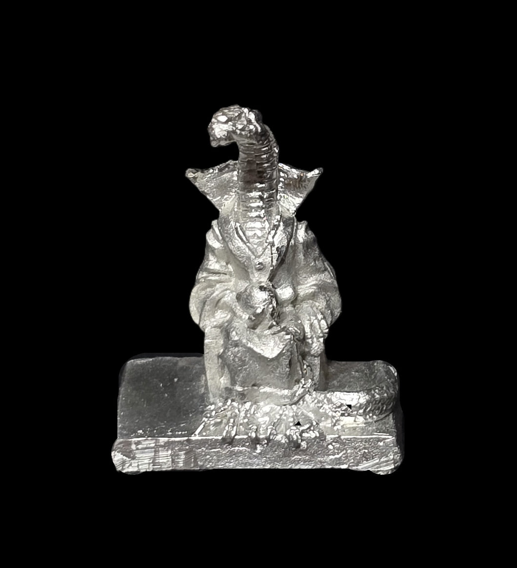 50-6595:  Reptiliad Sorcerer, Seated