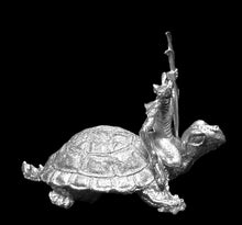 Load image into Gallery viewer, 50-6672 48-0678:  Gilla Worm War Turtle Cavalry [rider and mount]
