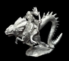 Load image into Gallery viewer, 50-6675 48-0676:  Gilla Worm War Newt Archer [rider and mount]
