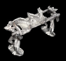 Load image into Gallery viewer, 50-6688 50-6599:  Gilla Worms Carrying Reptiliad on Stretcher
