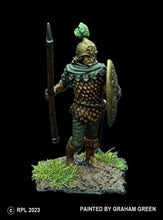 Load image into Gallery viewer, 50-9003:  Elf Spearman in Leafscale

