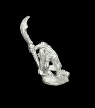 Load image into Gallery viewer, 51-0076: Lesser Goblin Hero with Polearm
