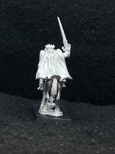 Load image into Gallery viewer, 51-0661 48-0462: Chaos Wraith King with Sword, Mounted [Rider &amp; Mount]
