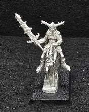 Load image into Gallery viewer, 51-0677:  Chaos Hero with Sword  [Rider &amp; Mount]
