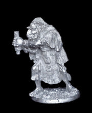 Load image into Gallery viewer, 51-0848:  Troll Artillery Crewman
