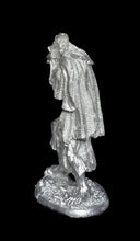 Load image into Gallery viewer, 51-0848:  Troll Artillery Crewman
