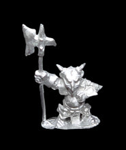 Load image into Gallery viewer, 51-1441:  Goblin Raider, Heavy Armor, with Halberd

