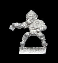 Load image into Gallery viewer, 51-1461:  Goblin Raider Cavalry, Attacking [Rider Only]
