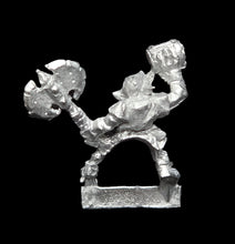 Load image into Gallery viewer, 51-1462:  Goblin Raider Cavalry, Drinking, with Axe [Rider Only]
