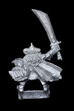 Load image into Gallery viewer, 51-1483:  Goblin Raider Warlord, Mounted [Rider Only]
