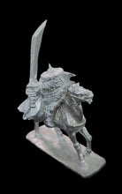 Load image into Gallery viewer, 51-1483 / 48-0319:  Goblin Raider Warlord, Mounted [Rider &amp; Mount]
