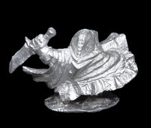 Load image into Gallery viewer, 51-1496:  Goblin Raider, Cloaked Assassin
