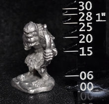 Load image into Gallery viewer, 51-1522:  Chaos Goblin Archer, Armored
