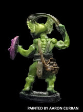 Load image into Gallery viewer, 51-1542:  Chaos Goblin Skirmisher with Sling
