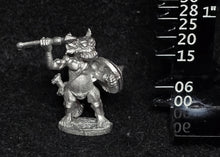 Load image into Gallery viewer, 51-1543:  Chaos Goblin Skirmisher with Javelin

