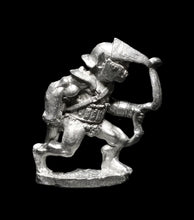Load image into Gallery viewer, 51-2512:  Chaos Orc Legionaire with Bow and Helm
