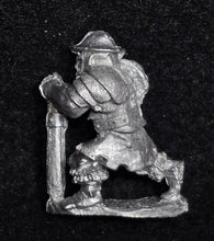 Load image into Gallery viewer, 51-2541:  Chaos Orc Crewman, Armored
