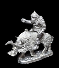 Load image into Gallery viewer, 51-2572 48-0709:  Giant Chaos Orc Warthog Cavalry without Shield [Rider &amp; Mount]
