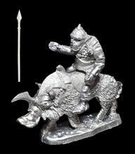 Load image into Gallery viewer, 51-2572 48-0709:  Giant Chaos Orc Warthog Cavalry without Shield [Rider &amp; Mount]
