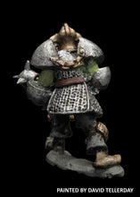 Load image into Gallery viewer, 51-2584:  Chaos Orc Hero with Mace, Armored
