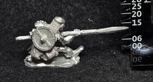 Load image into Gallery viewer, 51-3701:  Skeletal Spearman Attacking
