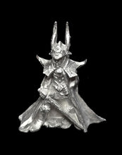 Load image into Gallery viewer, 51-3771:  Vampire Lord, Armored
