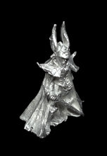 Load image into Gallery viewer, 51-3771:  Vampire Lord, Armored
