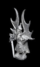 Load image into Gallery viewer, 51-3772:  Vampire, Heavily Armored
