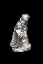 Load image into Gallery viewer, 51-3773:  Vampire, Lurking
