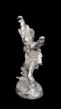 Load image into Gallery viewer, 51-4063:  Dark Elf Crewman, Open Hand
