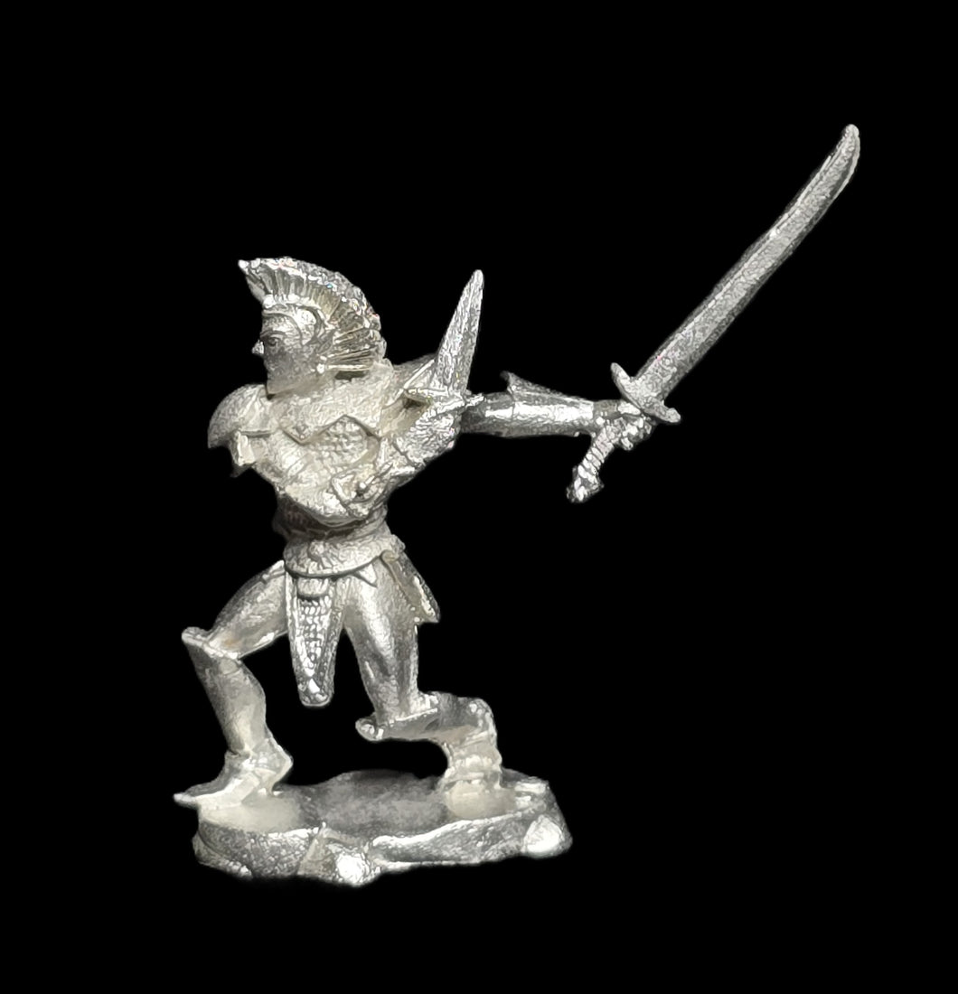 51-4087:  Dark Elf Master Assassin with Sword and Dagger