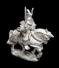 Load image into Gallery viewer, 51-5870 48-0398:  Half-Orc Cavalry Swordsman [Rider &amp; Mount]
