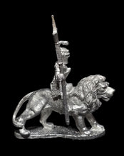 Load image into Gallery viewer, 51-5874 48-0764:  Half Orc Lion Cavalry [Rider &amp; Mount]
