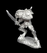 Load image into Gallery viewer, 51-7736:  Ghoul with Sword
