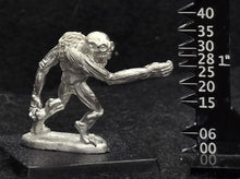 Load image into Gallery viewer, 51-7811:  Ghast, Advancing
