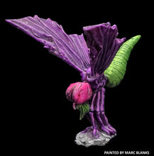 Load image into Gallery viewer, 51-7851:  Mi-Go, Wings Extended

