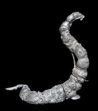 Load image into Gallery viewer, 51-7895:  Giant Worm [Dhole]
