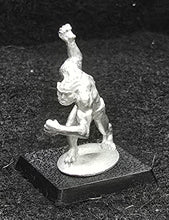 Load image into Gallery viewer, 51-9034:  Unarmored Goblin Advancing, Weapon Raised
