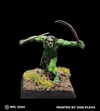 Load image into Gallery viewer, 51-9035: Unarmored Goblin, Facing Left
