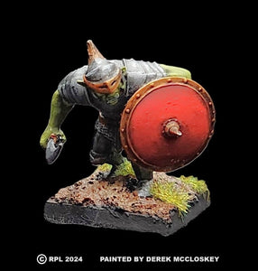 51-9041:  Heavy Goblin in Full Armor, Advancing