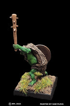 Load image into Gallery viewer, 51-9053:  Goblin Command - Standard Bearer
