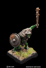 Load image into Gallery viewer, 51-9053:  Goblin Command - Standard Bearer
