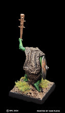 Load image into Gallery viewer, 51-9053:  Goblin Command - Standard Bearer
