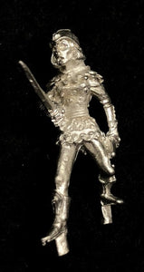 52-0086:  Female Adventurer with Sword and Dagger