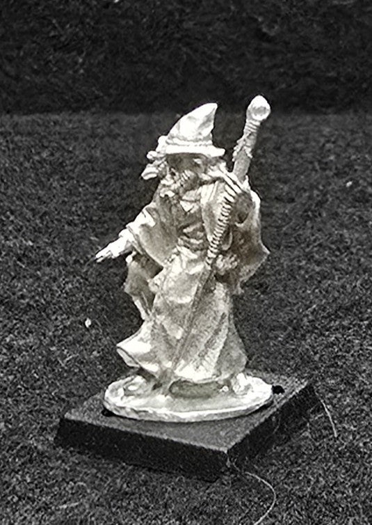 52-0505:  Wizard with Staff, In Reserve