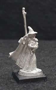 52-0508:  Wizard with Staff Raised High Over Shoulder