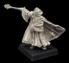 Load image into Gallery viewer, 52-0584:  Sorcerer with Wand
