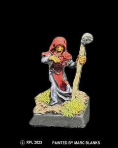52-0605:  Sorceress, Hooded with Staff